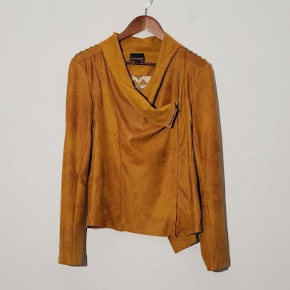 Shyanne Women's Crop Faux Leather Zip Jacket in size Medium